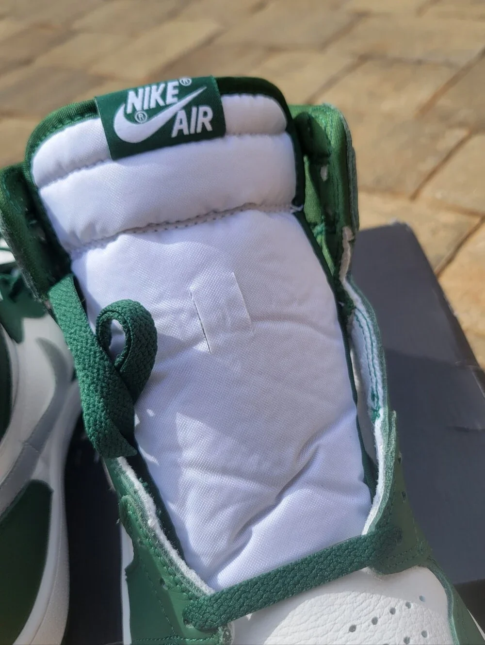 Jordan 1 Retro High 'Gorge Green'